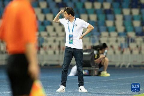 不过国米不准备为合同只剩半年的穆里尔支付太多转会费，只想冬季低价签约。